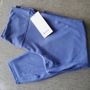 Lululemon Wunder Train HR Tight 25" w Pockets